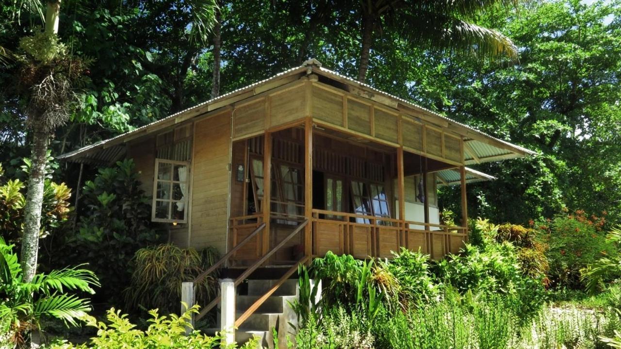 Two Fish Resort Bunaken Εξωτερικό φωτογραφία