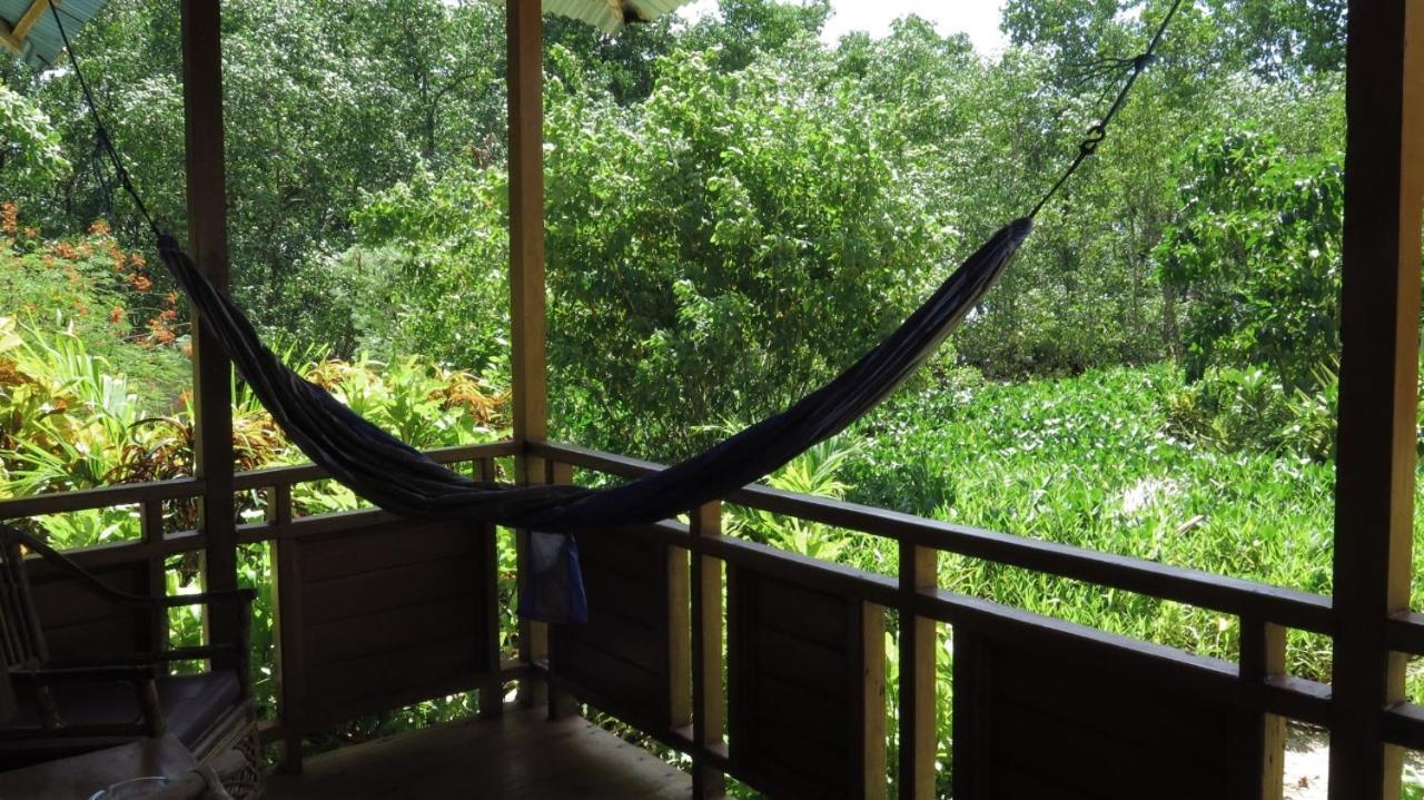 Two Fish Resort Bunaken Εξωτερικό φωτογραφία