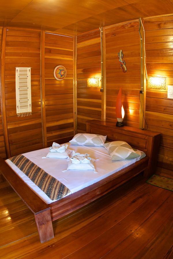 Two Fish Resort Bunaken Εξωτερικό φωτογραφία