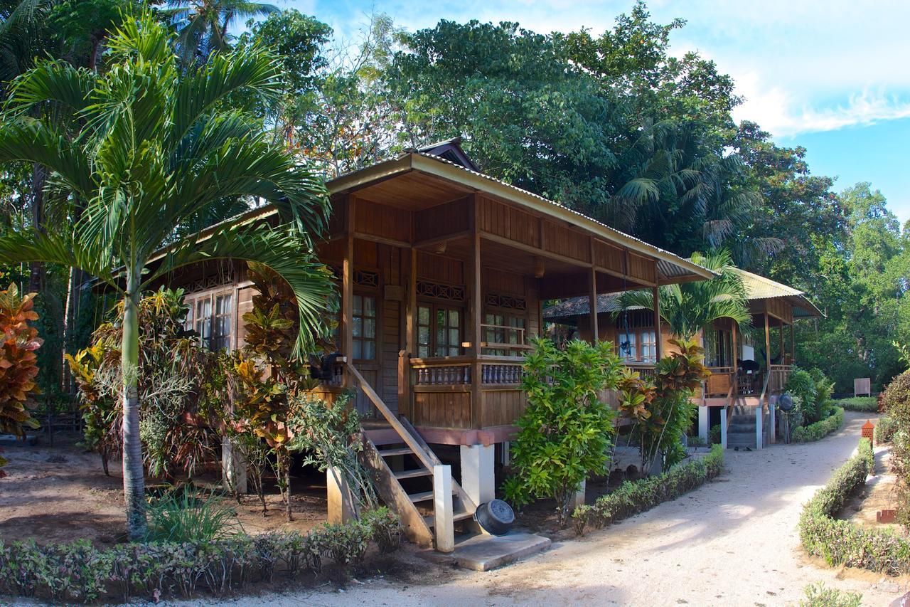 Two Fish Resort Bunaken Εξωτερικό φωτογραφία